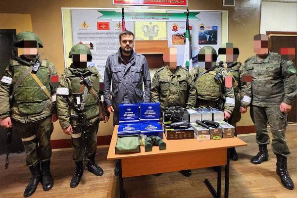 Депутат Госдумы Артём Туров передал оборудование смолянам-участникам СВО 