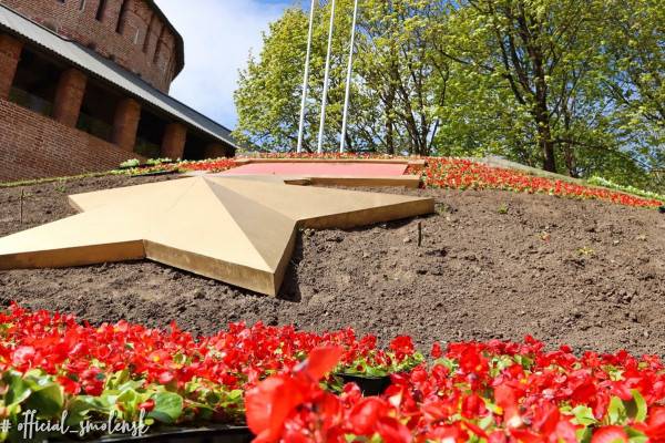 В Смоленске стартовала высадка цветников