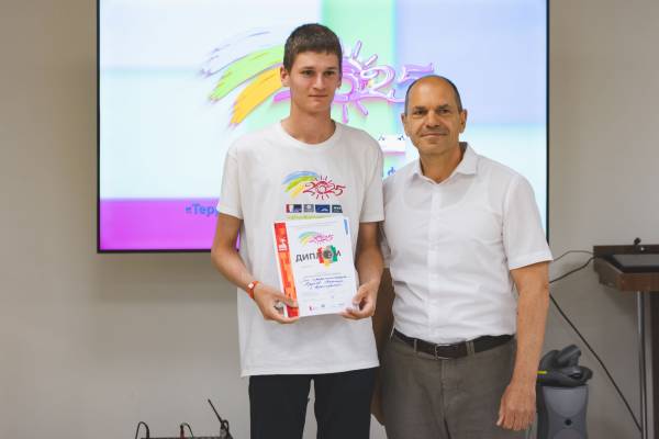 Лучшие молодые фотографы из городов с атомными объектами