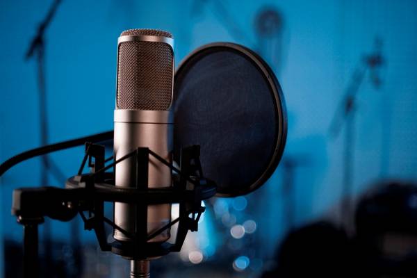 Особенности налоговых льгот для организаций обсудят на радио в Смоленске