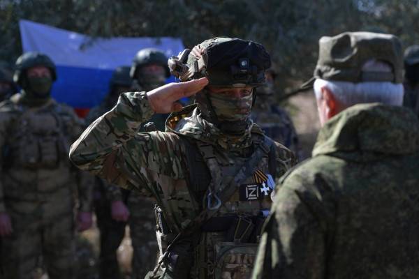 Проявившие мужество и героизм в зоне СВО военные получили награды