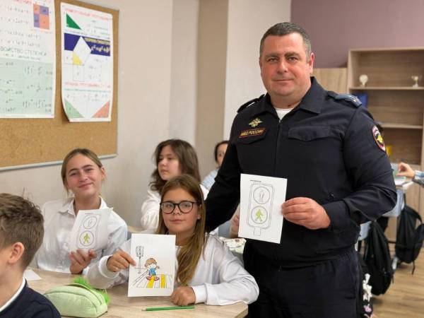 ГИБДД провела акцию по обучению школьников правилам дорожного движения в Подмосковье