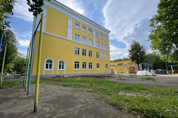 В  «Единой России» рассказали о ходе капремонтов школ Смоленской области