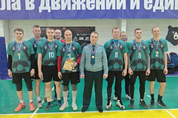Таможенники Смоленска - чемпионы турнира по волейболу