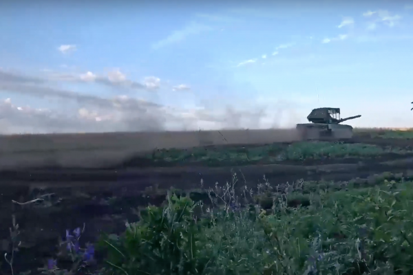 Мотострелки получают помощь от танкистов в ВС РФ