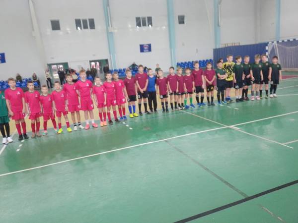 Мини-футбольный турнир в честь Дня народного единства в Рославле