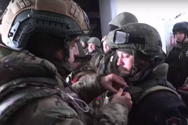 Добровольцам отрядов «БАРС» вручили государственные награды