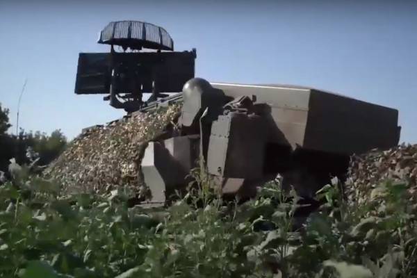 На Купянском направлении расчёты ЗРК «Тор-М2» уничтожают воздушные цели