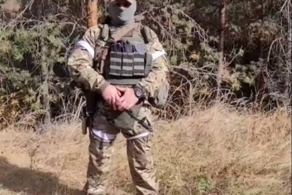 Военнослужащие Смоленского гарнизона из зоны СВО передают поздравления своим учителям