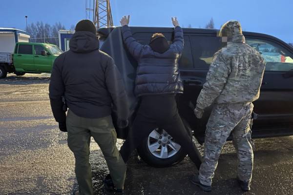 Смоленское УФСБ предотвратило контрабанду клистронами