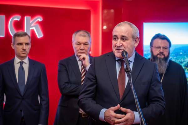 Смоленские единороссы прокомментировали открытие выставки «1160-летие города Смоленска»