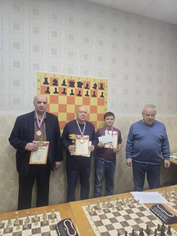 Шахматный блиц-турнир в День народного единства в Рославле