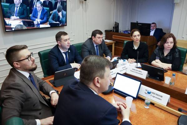 Перспективы развития сельского хозяйства в Смоленской области обсуждаются на заседании комитета СФ