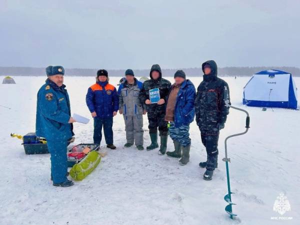 Из-за перепадов температуры лед на водоемах стал опасным!