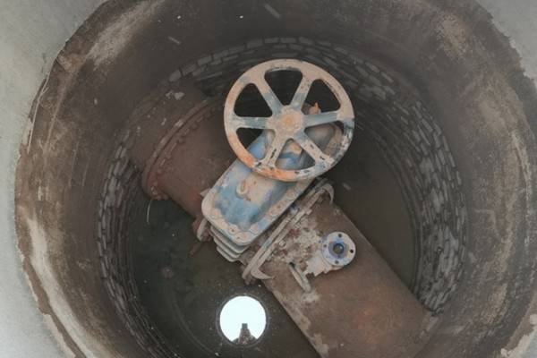 В Смоленске заменят три коллектора, связанных с канализацией