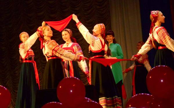 Праздничный концерт «Душа России в танце и песне»