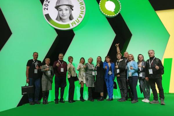 Смоленская делегация приняла участие в мероприятиях деловой программы чемпионата «Профессионалы»