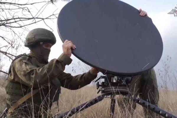 В Минобороны показали, как работают связисты в зоне проведения спецоперации