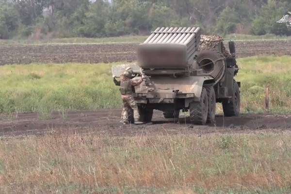 На Донецком направлении российский «Град» поразил район средоточия противника