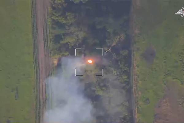 В зоне СВО «Ланцет» уничтожил самоходную немецкую гаубицу