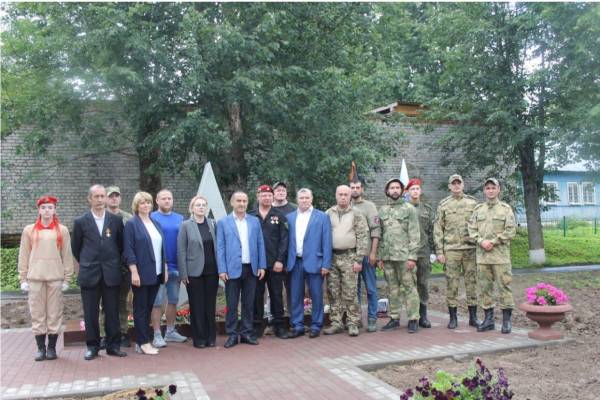 В Смоленской области был открыт первый памятник участникам СВО