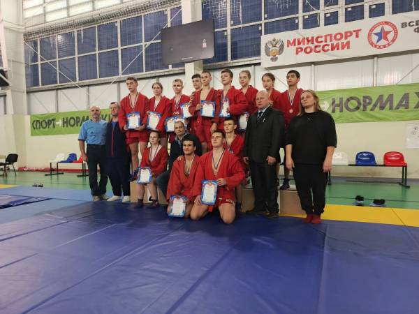 Рославльские Самбисты Побеждают на Областных Соревнованиях