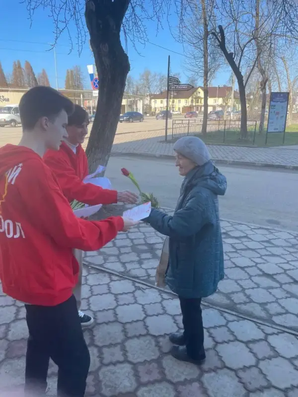 Поздравление женщин с 8 Марта в Смоленске и Сафоново