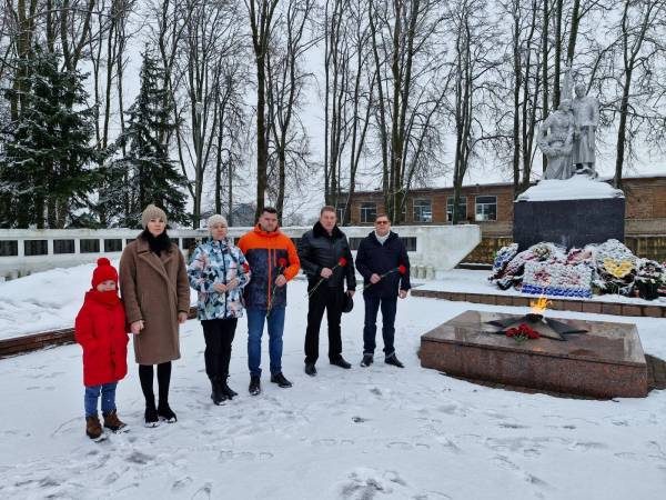 Подвиг жителей блокадного города навсегда останется в памяти народа страны