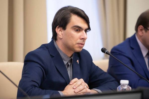 Повышение стипендий для студентов целевого набора поддерживает глава 