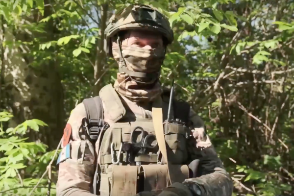 Зенитчик с позывным «Седой» поделился опытом боевой работы и обучения