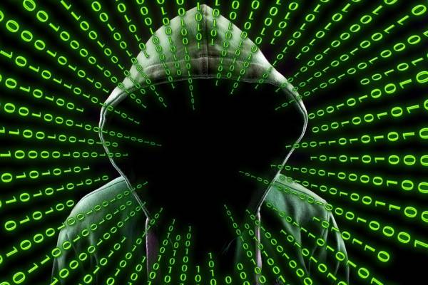 Житель Смоленска потерял свыше 3,3 млн рублей в результате мошенничества с инвестициями