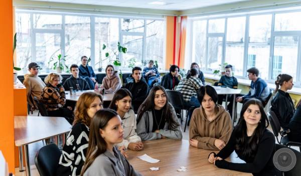 Сафоновские комсомольцы провели музыкально-интеллектуальную викторину