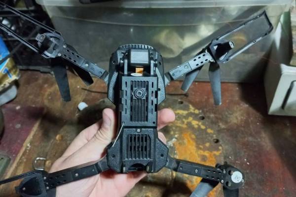 Упавший в Смоленской области квадрокоптер не представляет опасности