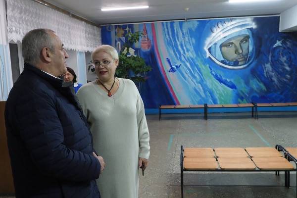 Фонд Сергея Неверова поможет оборудовать гагаринскую школу № 1