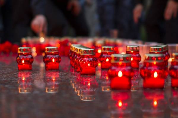 Смолян приглашают присоединиться к акции «Свеча памяти»