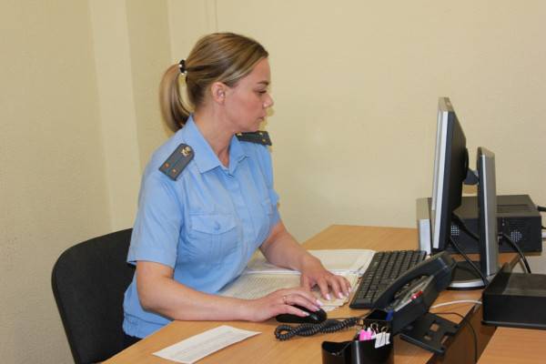 В Гагаринском районе должница отработает 100 часов за неуплату алиментов 