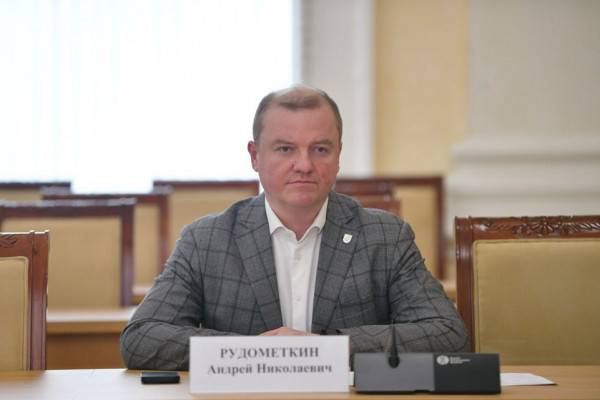 Развитие Молодежных Лидеров в Смоленске