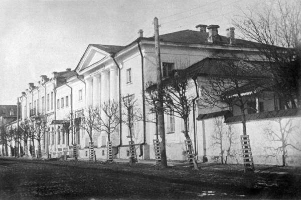 История благотворительных учреждений Смоленска
