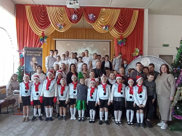 Рождественские встречи друзей - тепло сердец и радость общения!