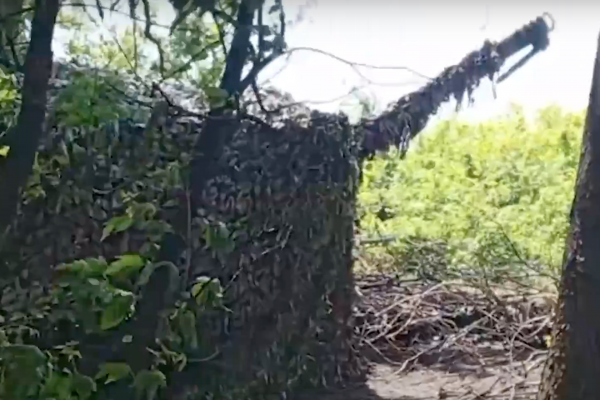 Российские артиллеристы громят противника на Донецком направлении