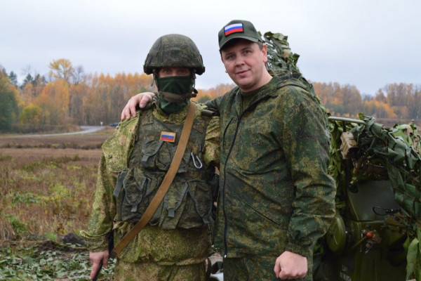 Артём Малащенков: «И каждый раз вы доказываете, что заслужено носите гордое звание российского офицера» Артём Малащенков: «И каждый раз вы доказываете, что заслужено носите гордое звание российского офицера»