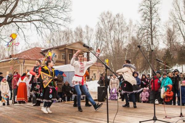 Широкая Масленица в Теремке: Праздник с Культурой и Развлечениями