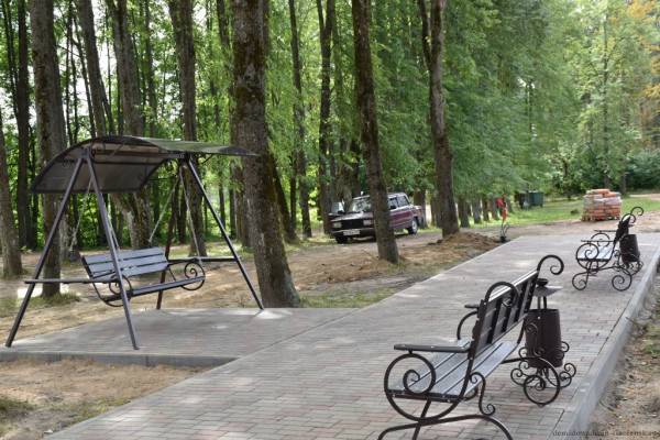 В поселке Пржевальское ведутся работы по облагораживанию В поселке Пржевальское ведутся работы по облагораживанию