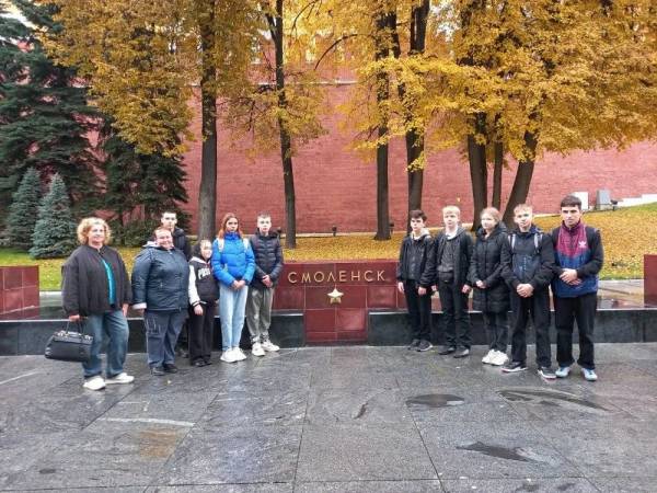 Экскурсия школьников из Рославля в Москву: погружение в историю и культуру