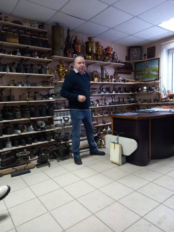 Учащиеся Пригорьевской школы пришли на экскурсию в музей Л.Г Гольнева