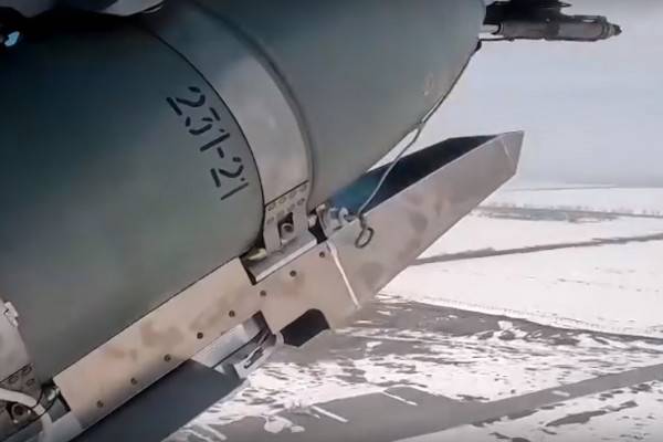 Экипажи российских истребителей Су-34 нанесли удар по командному пункту и живой силе ВСУ