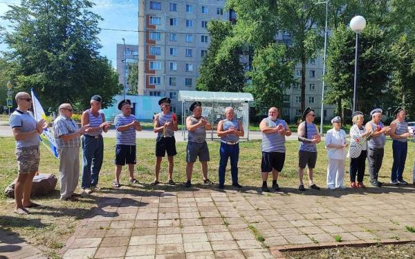 Праздничное событие, приуроченное к Дню Военно-Морского Флота!