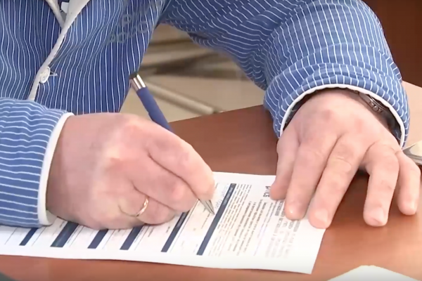 Министерство обороны России начало работу по открытию офисов для выдачи электронных удостоверений ветеранам