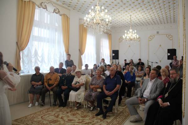 Накануне Дня семьи, любви и верности