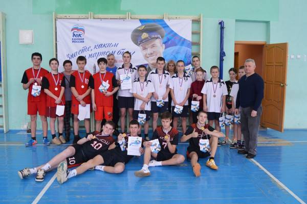 Юные смоляне массово и успешно участвуют в проекте «Знаете, каким он парнем был!»